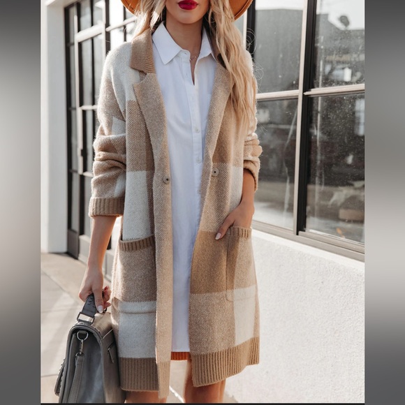 Vici Sweaters - NEW Vici Woodrow Pocketed Checkered Knit Coatigan - Taupe